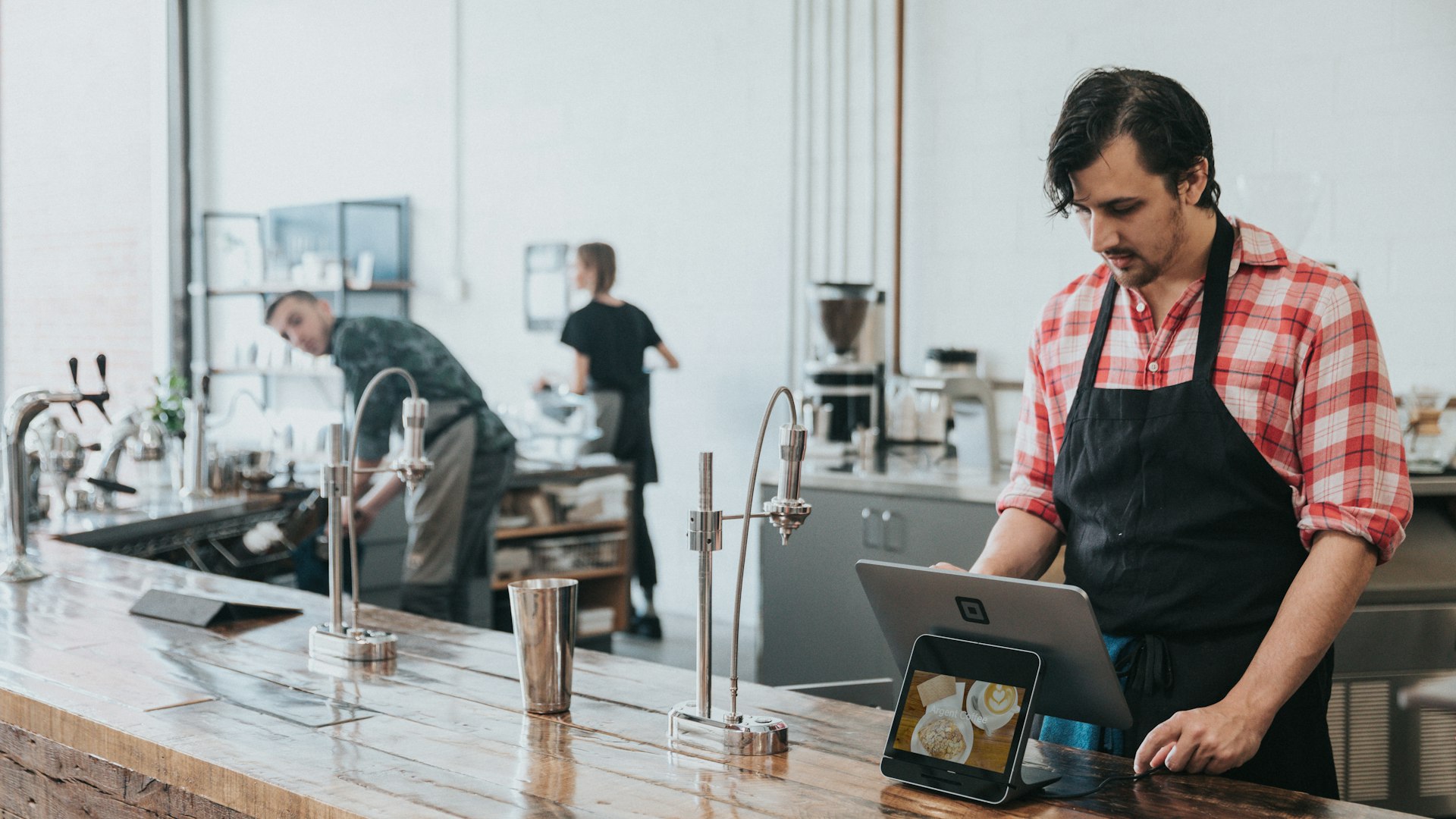 Churn prediction analytics interface